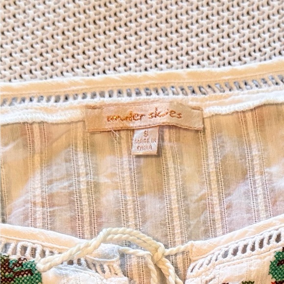 ANTHROPOLOGIE Under Skies Boho Embroidered White Women's Top w Tassels - Picture 13 of 13